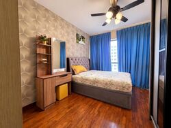 A Treasure Trove (D19), Condominium #636563661